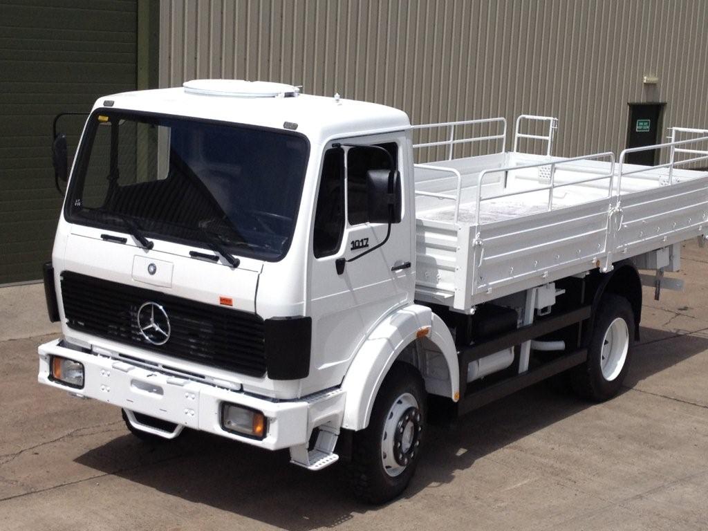 Mercedes 1017 4x4 Drop Side Cargo Truck - 11530 - Military vehicles for ...