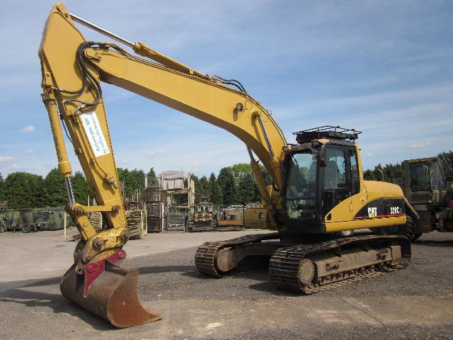 Caterpillar Tracked Excavator 320 CL - Govsales of ex military vehicles for sale, mod surplus