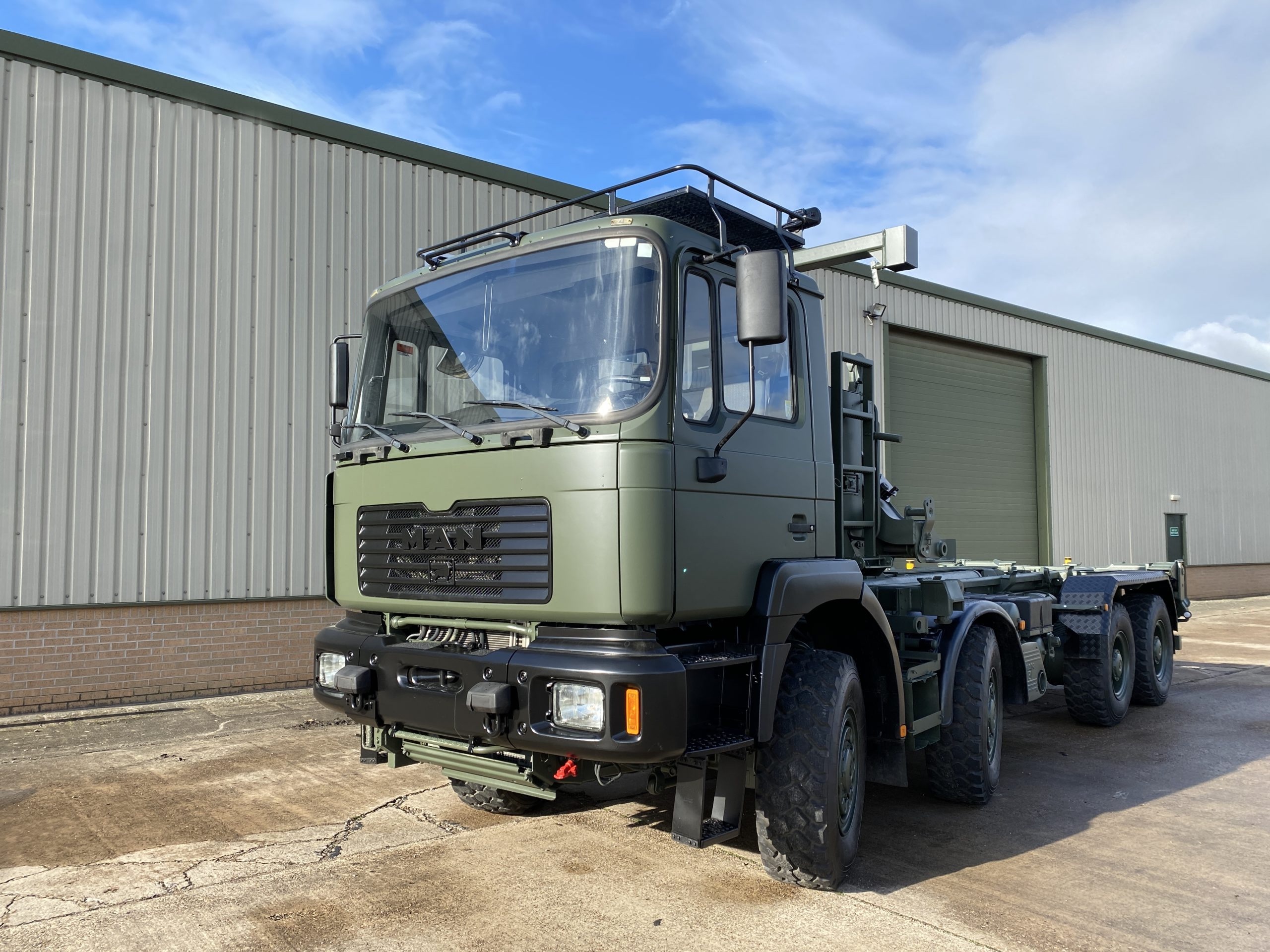 military vehicles for sale - MAN 35.464 8×8 Drops Truck 