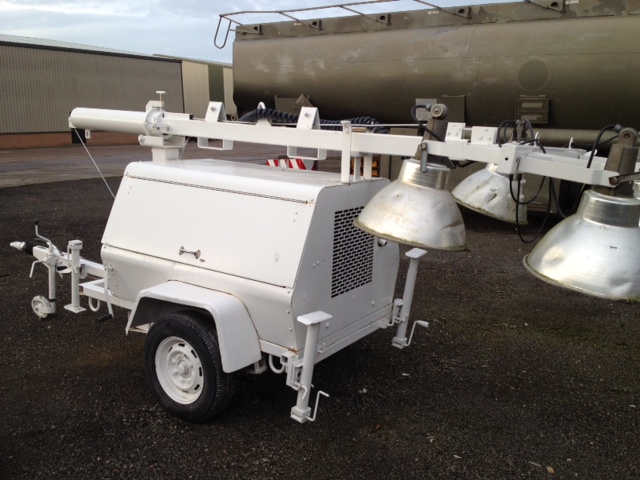 Terex Amida lighting towers - Govsales of ex military vehicles for sale, mod surplus